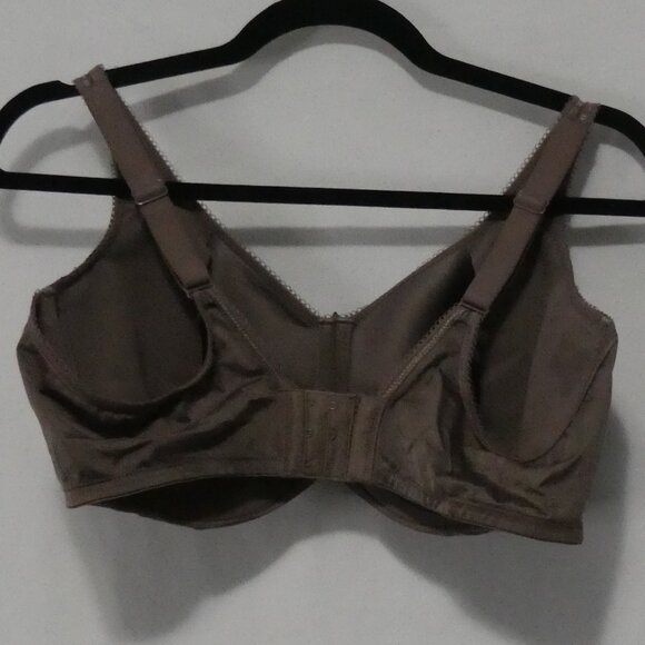 WACOAL | 42 DD | Elegant Taupe Contoured Bra | Removeable Padding Not Included - Picture 2 of 15